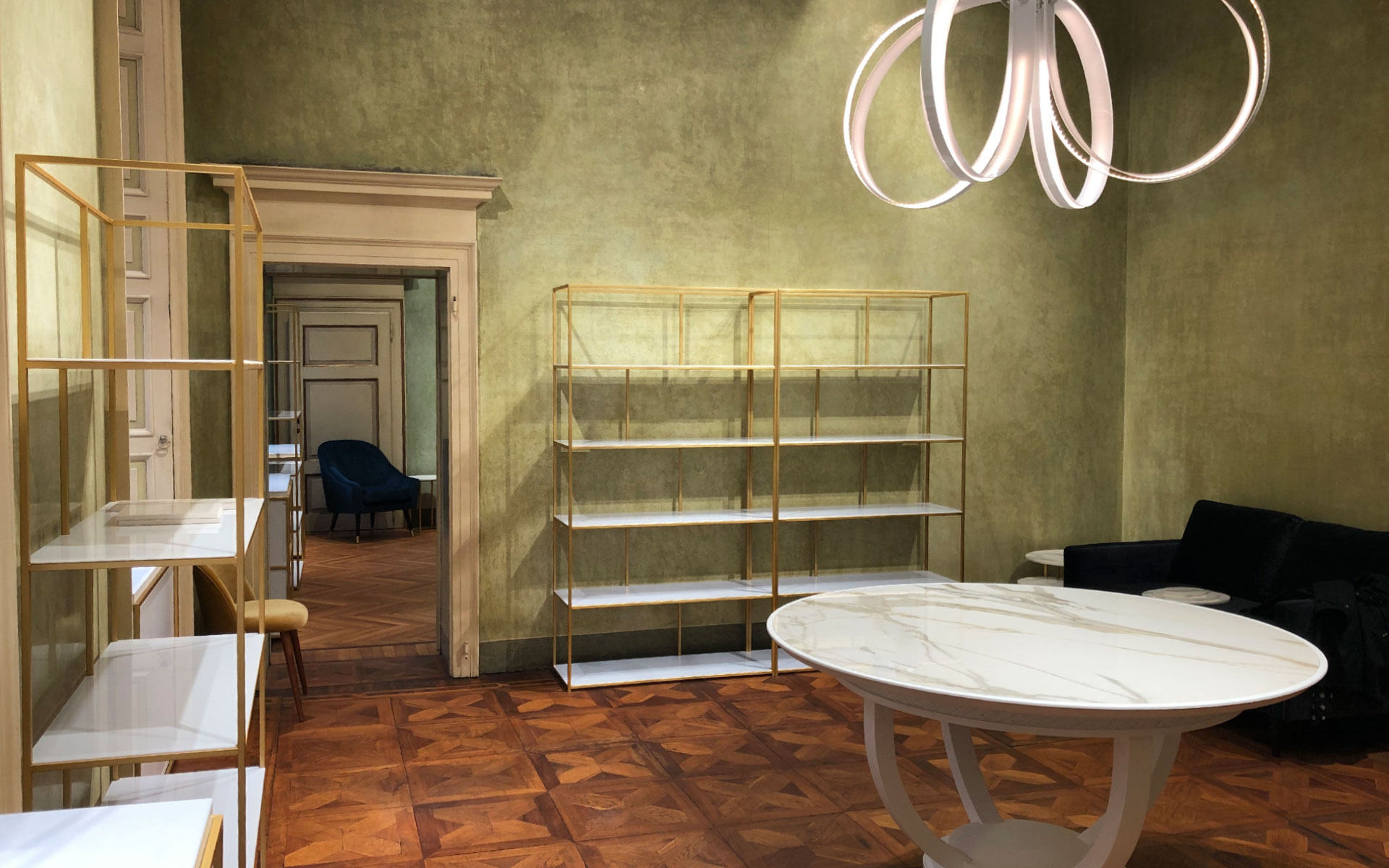 allestimento-showroom-negozi